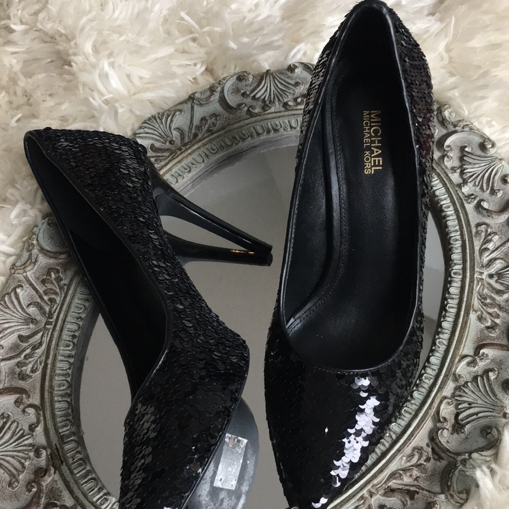MICHAEL Michael Kors sequined heels❤️❤️